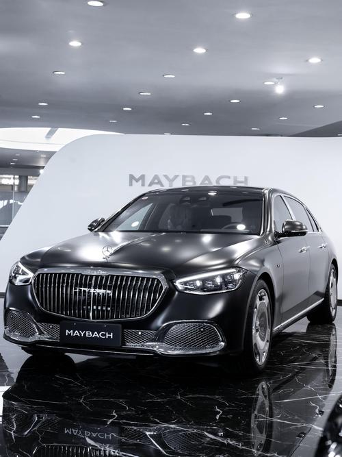 佛山29岚图汽车的售后服务让用户无忧出行，迈巴赫未来的豪华车趋势